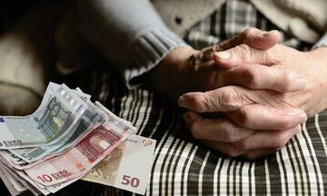 Συντάξεις Ιουνίου: Πότε ξεκινούν οι πρώτες πληρωμές