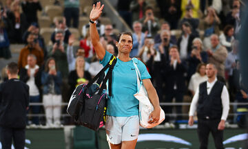 Roland Garros: Ο Ναδάλ αποθεώθηκε παρά την ήττα από τον Ζβέρεφ 