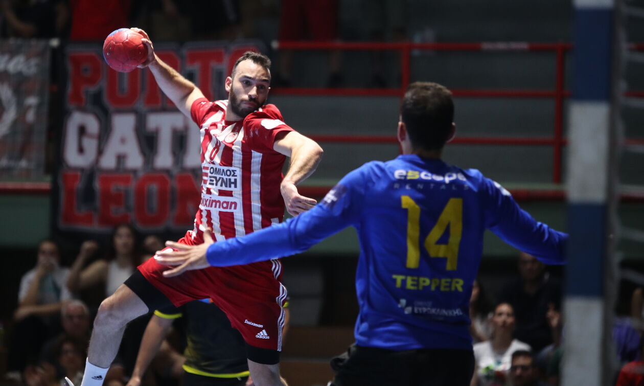 Live streaming: ΑΕΚ-Ολυμπιακός (19:30)