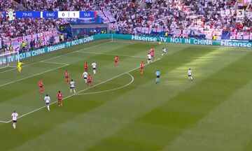 Αγγλία - Ελβετία | 1-1, άμεση αντίδραση των Άγγλων με τρομερό σουτ του Σάκα