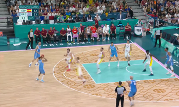 Ισπανία - Ελλάδα: Απίθανο buzzer beater του Τολιόπουλου στο τέλος της 3ης περιόδου! (vid)