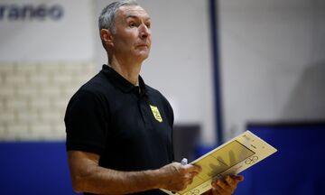 Άρης: Λύση συνεργασίας με Μπουτσουρή, αναλαμβάνει ο Παπαδόπουλος