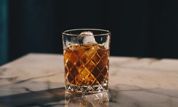 Τεχνητή νοημοσύνη ξεχωρίζει σκωτσέζικο και αμερικανικό ουίσκι από… το άρωμα
