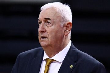 Σάκοτα: «Η βοήθεια του κόσμου η πιο μεγάλη μας δύναμη, πρέπει να μείνουμε ταπεινοί»