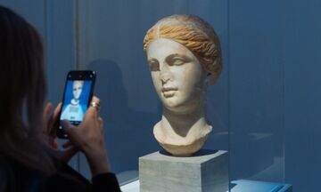 Οι «Κυκλαδίτισσες» στη Σαντορίνη