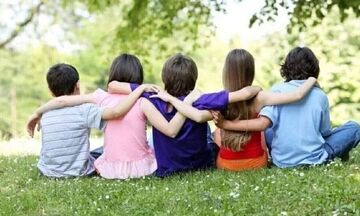 Επίδομα Παιδιού: Πότε λήγει η προθεσμία υποβολής αιτήσεων