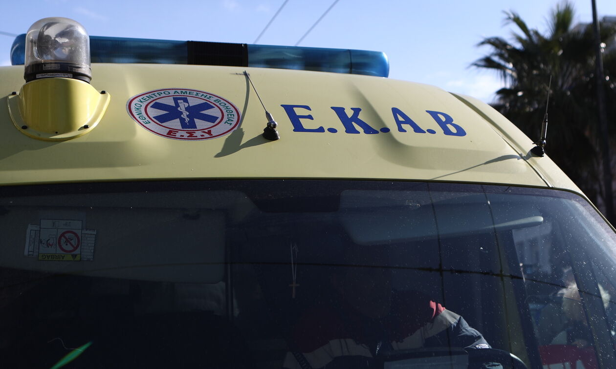 Αργολίδα: Σφοδρό τροχαίο με σύγκρουση δύο αυτοκινήτων