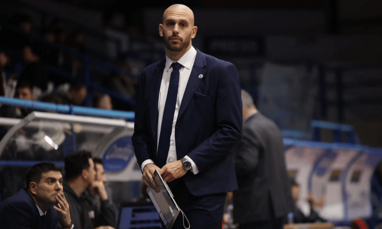 Καμπούρης: «Νιώθω σαν να έχουν περάσει… 4-5 χρόνια, στόχος η αποφυγή των play-out»