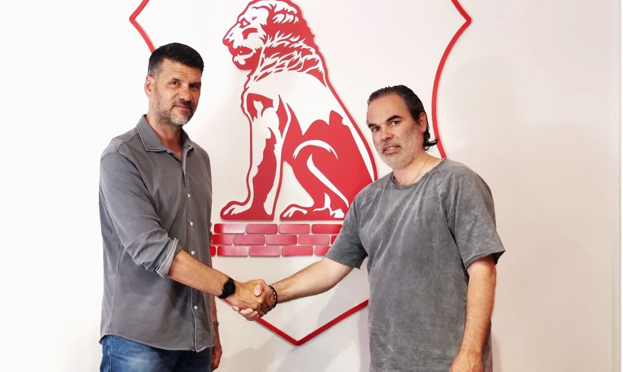 Πανσερραϊκός: Ανέλαβε ο Μπάτσι