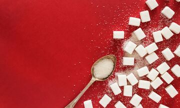 Αναψυκτικά με ζάχαρη ή γλυκά; Ποια είναι χειρότερα για την υγεία