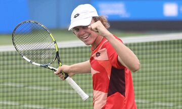 Halle Open: Ο Μίκελσεν στον δρόμο του Τσιτσιπά