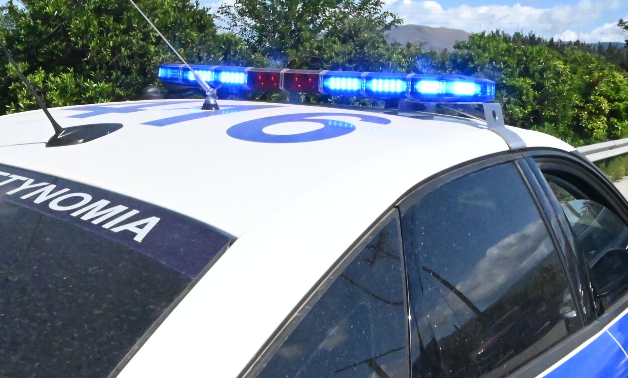 Koλωνός: Έκρηξη από εμπρηστικό μηχανισμό σε ψητοπωλείο (vid)