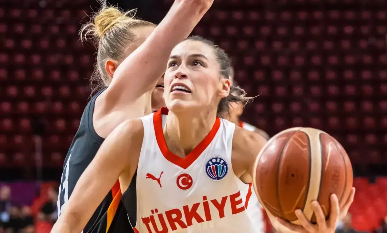 Ουζούν: “Δεν ξέρεις αν θα έχεις ξανά την ευκαιρία”
