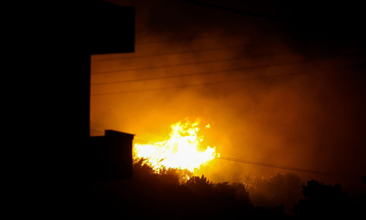 Υψηλός κίνδυνος πυρκαραγιάς σε αρκετές περιοχές της χώρας 