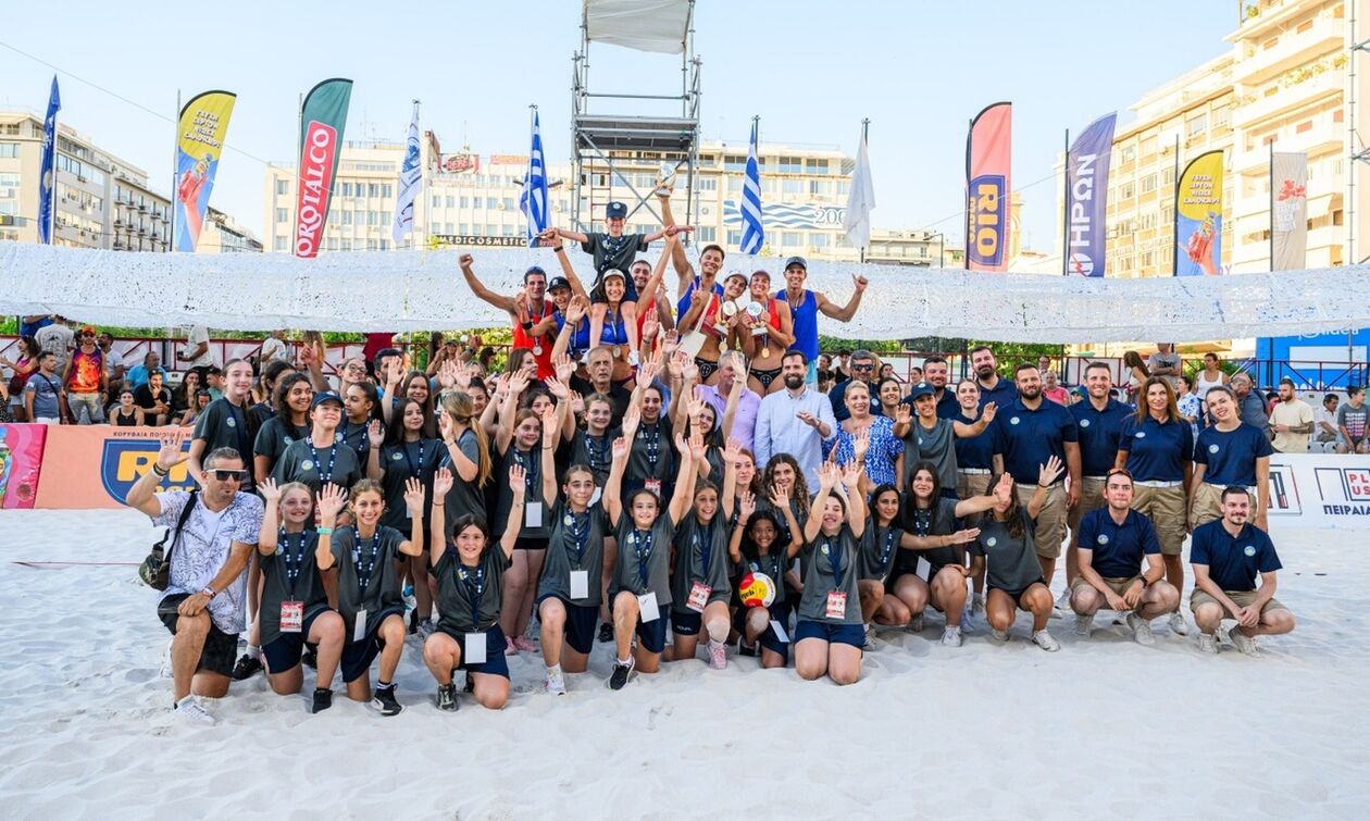 Η καρδιά του beach volley χτυπούσε στον Πειραιά αυτό το Σαββατοκύριακο (vid)
