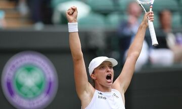 Wimbledon: Πέρασε εύκολα η Σβιόντεκ, τελικός με Ανισίμοβα