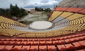 Επιχορηγήσεις για το θέατρο