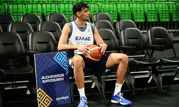 Εθνική μπάσκετ: Απέφυγε τα χειρότερα ο Σαμοντούροφ