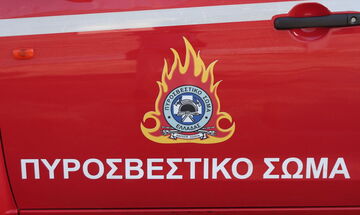 Πυρκαγιά σε αποδυτήρια γηπέδου, δύο άτομα στη ΜΕΘ