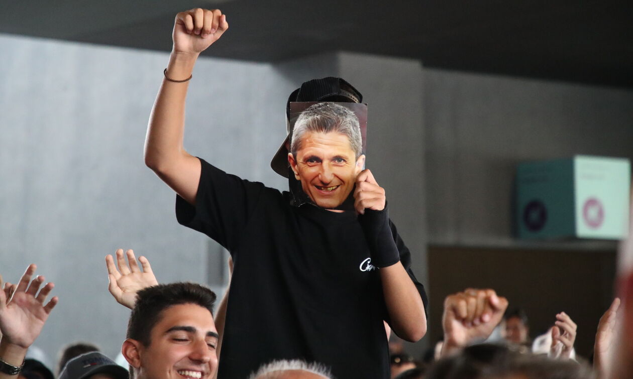 ΠΑΟΚ: Αποθέωση στην υποδοχή Ζαφείρη και από... Λουτσέσκου