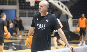 Ζντοβτς: «Έχουμε μία ανταγωνιστική ομάδα»