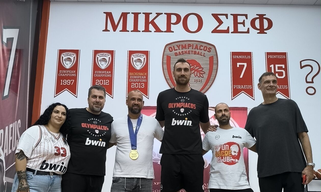 Ολυμπιακός: Μπαρτζώκας και Μιλουτίνοφ στο… μικρό ΣΕΦ στην Κύπρο! (pics)