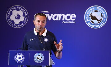 Λανουά: «Ήταν πέναλτι στον Καμπελά»