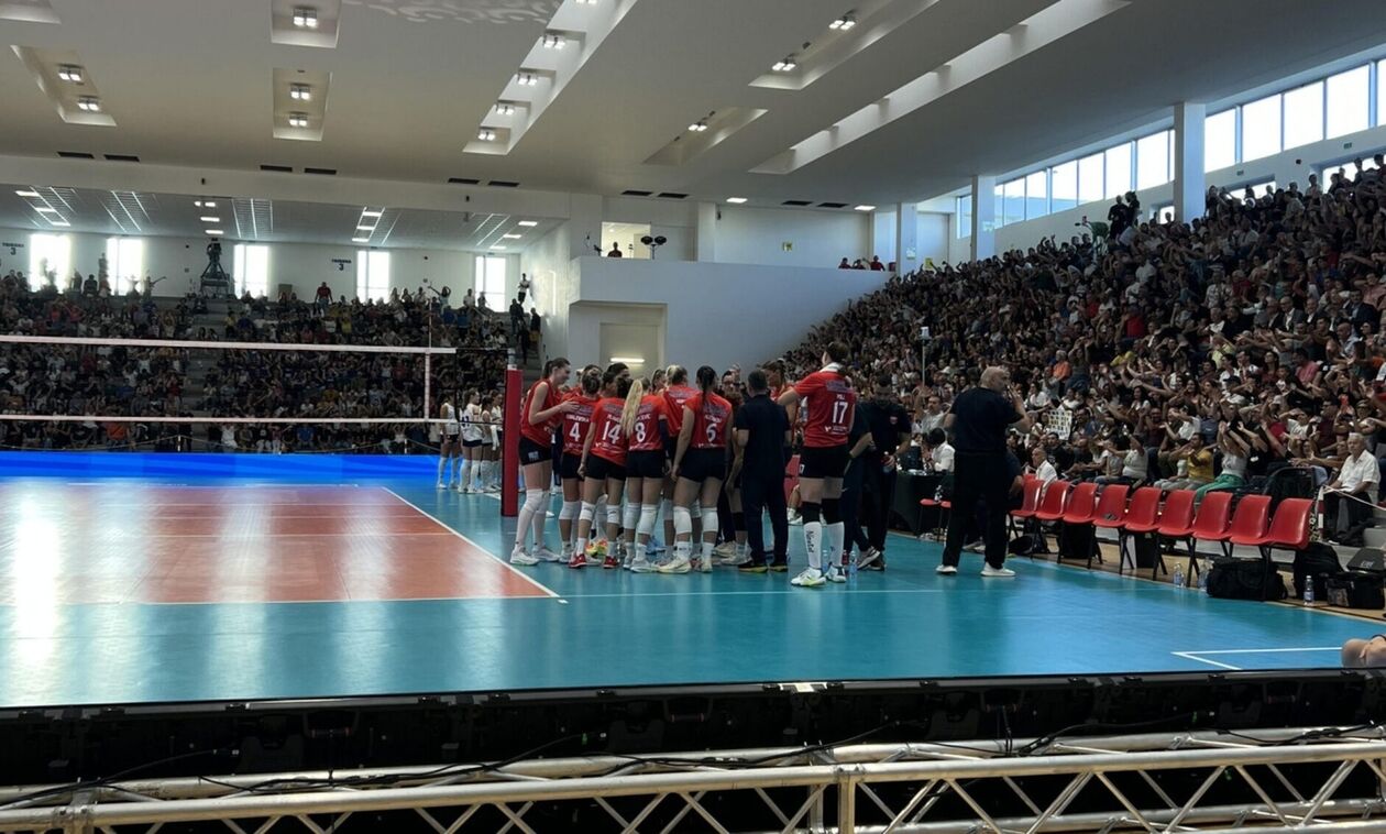 Φενέρμπαχτσε - Πανιώνιος 3-0: Κοίταξε στα μάτια την πανίσχυρη Φενέρ ο Ιστορικός 