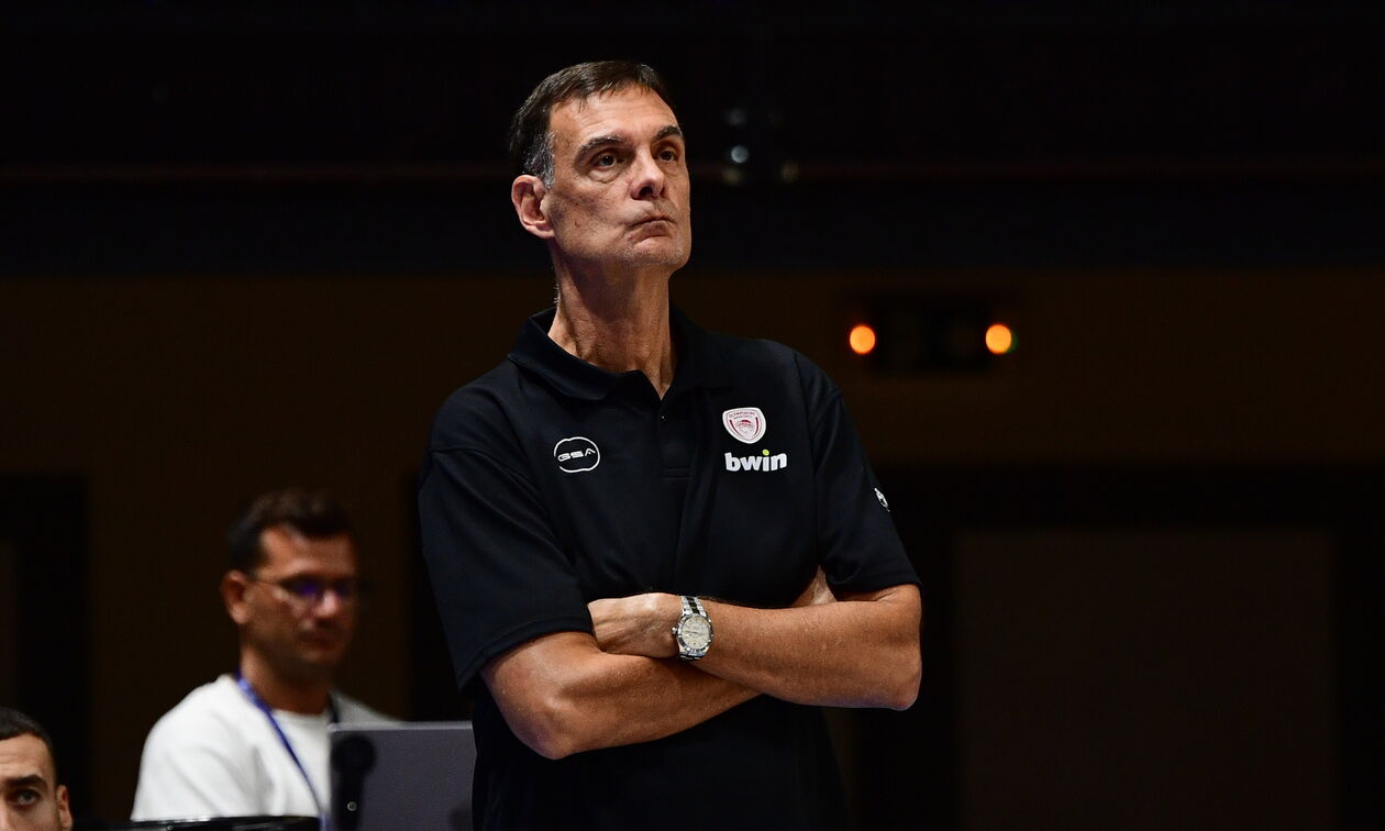 Μπαρτζώκας: «Ευχαριστώ τους Αγγελόπουλους, έχουμε τρομερό βάθος στο ρόστερ» (vids)