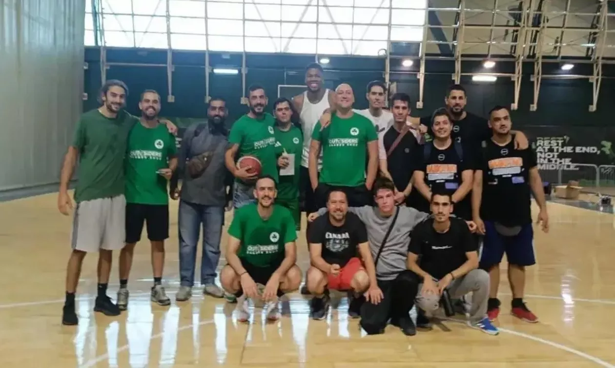 Η ξεχωριστή κίνηση του Αντετοκούνμπο