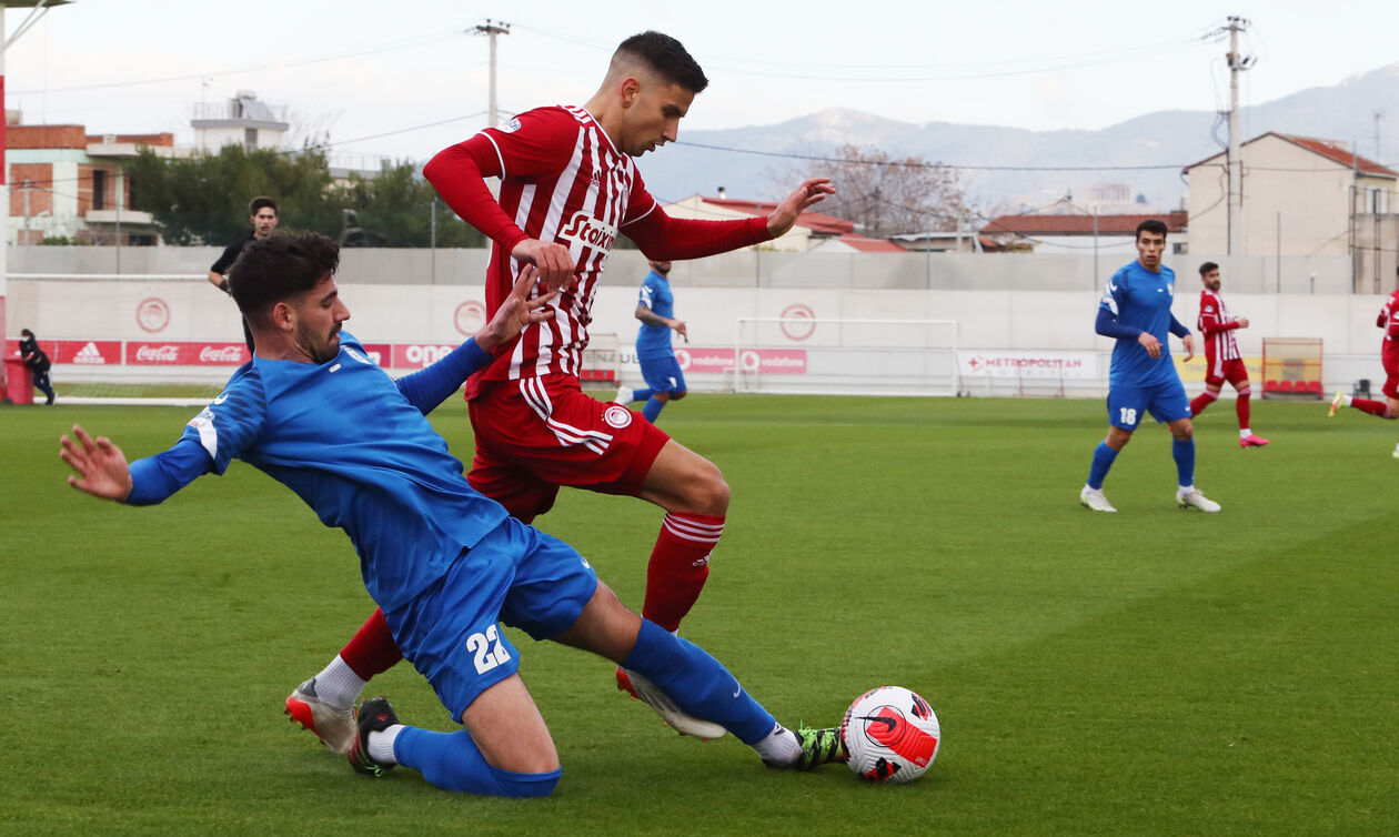 Super League 2: Την Κυριακή (5/10) το ντέρμπι Ολυμπιακός Β’ - Καλαμάτα