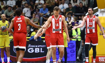 Μαρούσι - Ολυμπιακός 81-100: Εύκολο πέρασμα με επιθετική πολυφωνία και θετικό Νιλικίνα (vids)