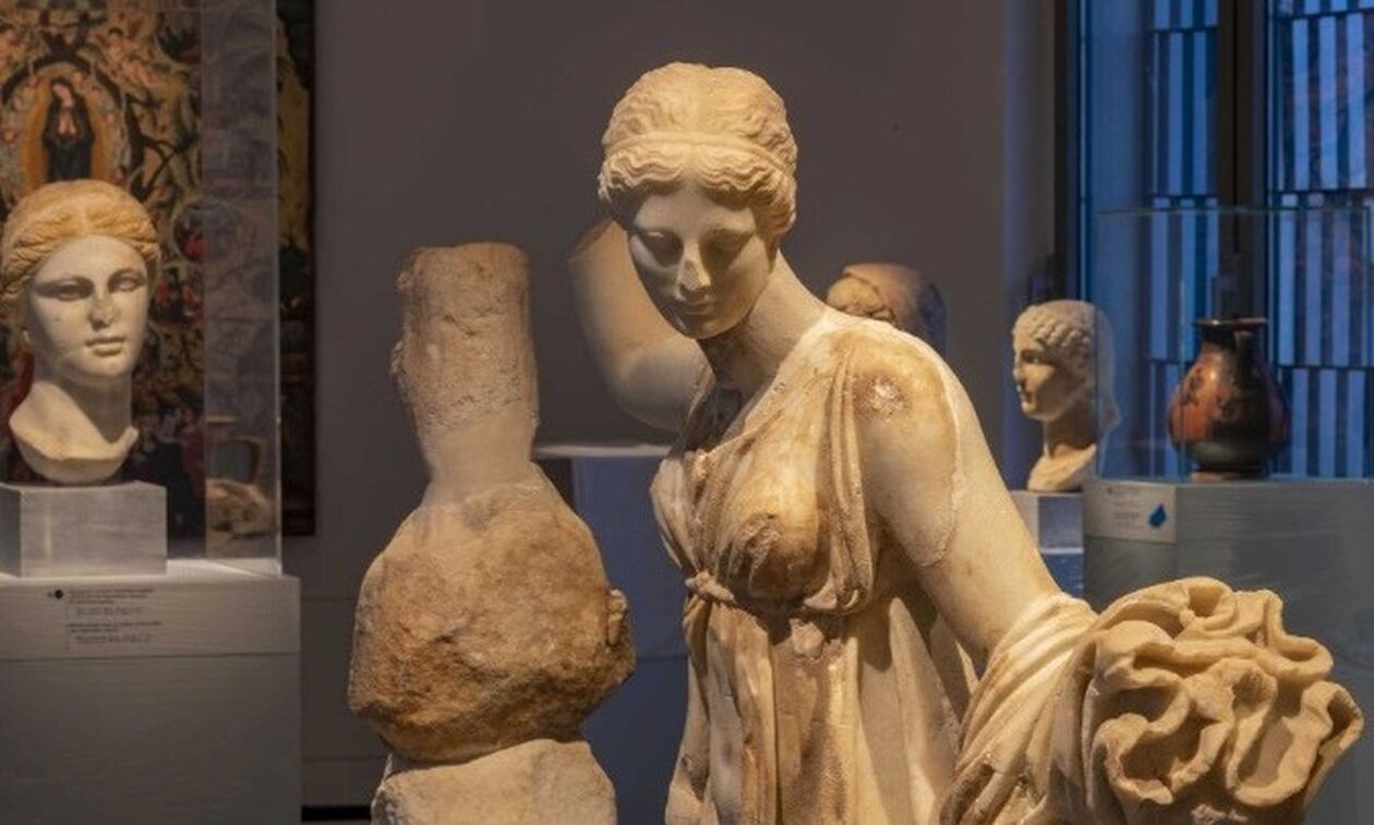 «Κυκλαδίτισσες»