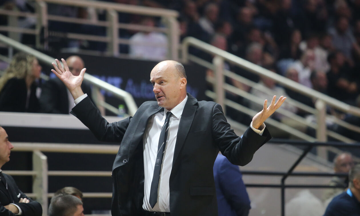 Ζντοβτς: «Μετράει η νίκη, αλλά στην άμυνα ήμασταν κάτω από το επίπεδο που θέλω»