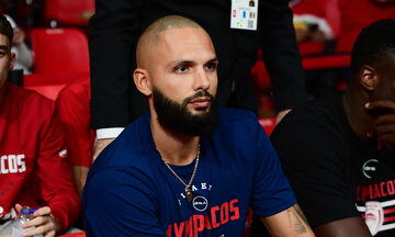 Ολυμπιακός: Χωρίς Φουρνιέ στο ντέρμπι