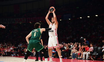 Ολυμπιακός-Παναθηναϊκός: Το buzzer beater του Βεζένκοφ