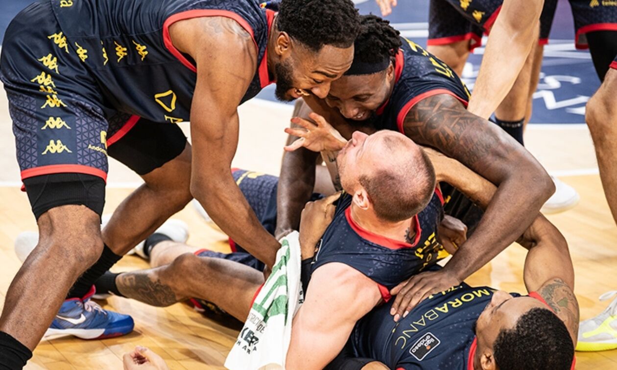 Liga Endesa: Απίστευτο τρίποντο πίσω από το κέντρο! (vid)