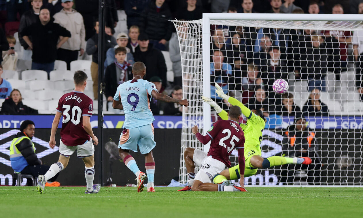 Premier League: Την άφησε στα προβλήματα, χτύπησε κι ο Μαυροπάνος