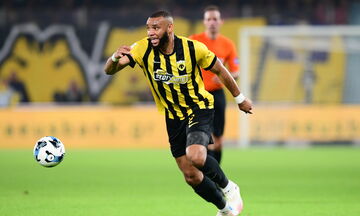 ΑΕΚ: Εκτός προπόνησης ο Μουκουντί