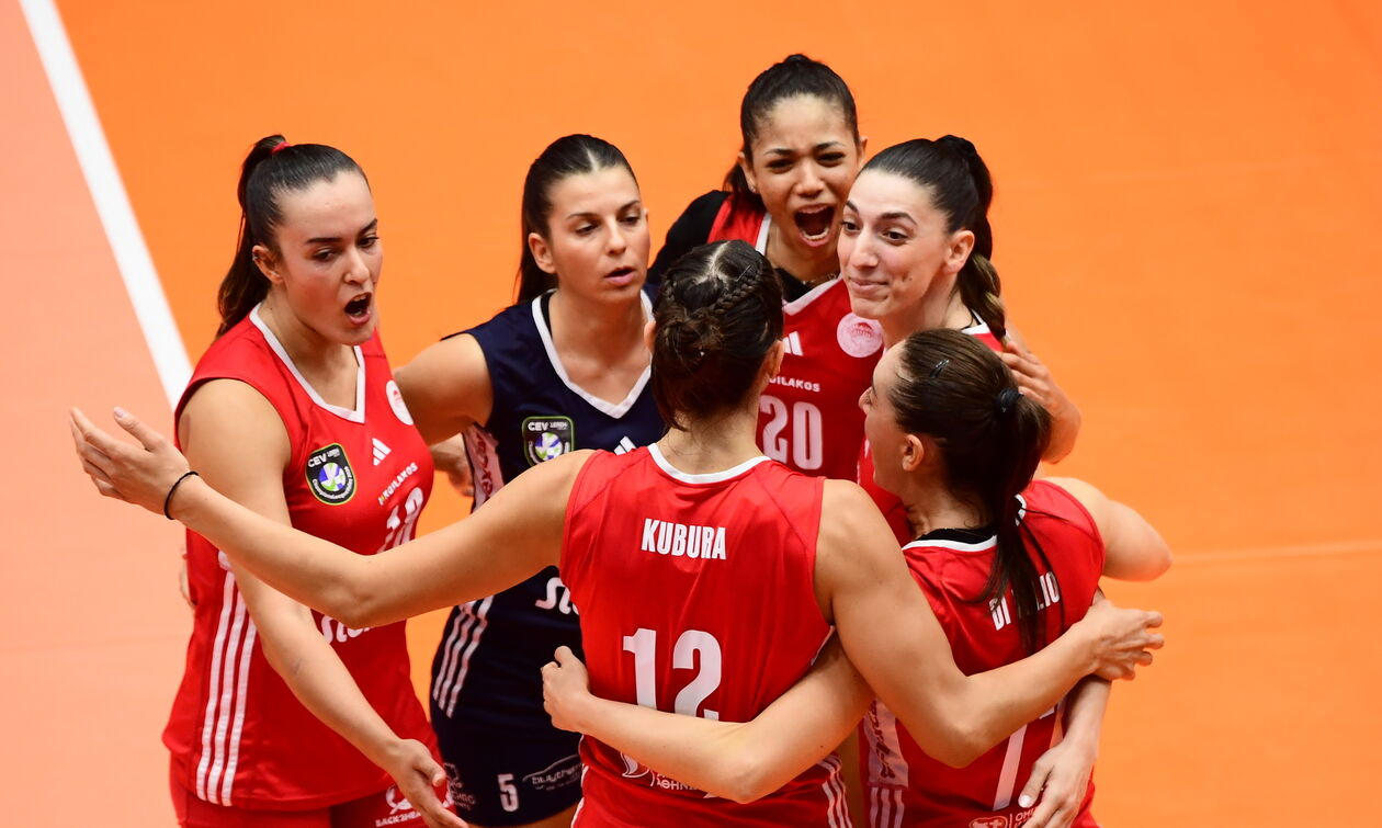 Βόλεϊ: Νίκη-μήνυμα πρόκρισης για τα κορίτσια του Ολυμπιακού, 3-0 την Αστερίξ