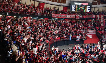 Πρόστιμο στον Ολυμπιακό για υβριστικά συνθήματα