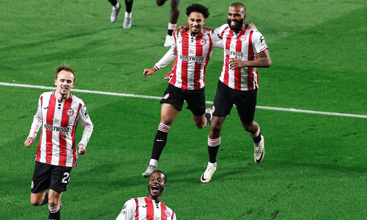Μπρέντφορντ-Λίβερπουλ 3-2: Χάνει επαφή με την κορυφή