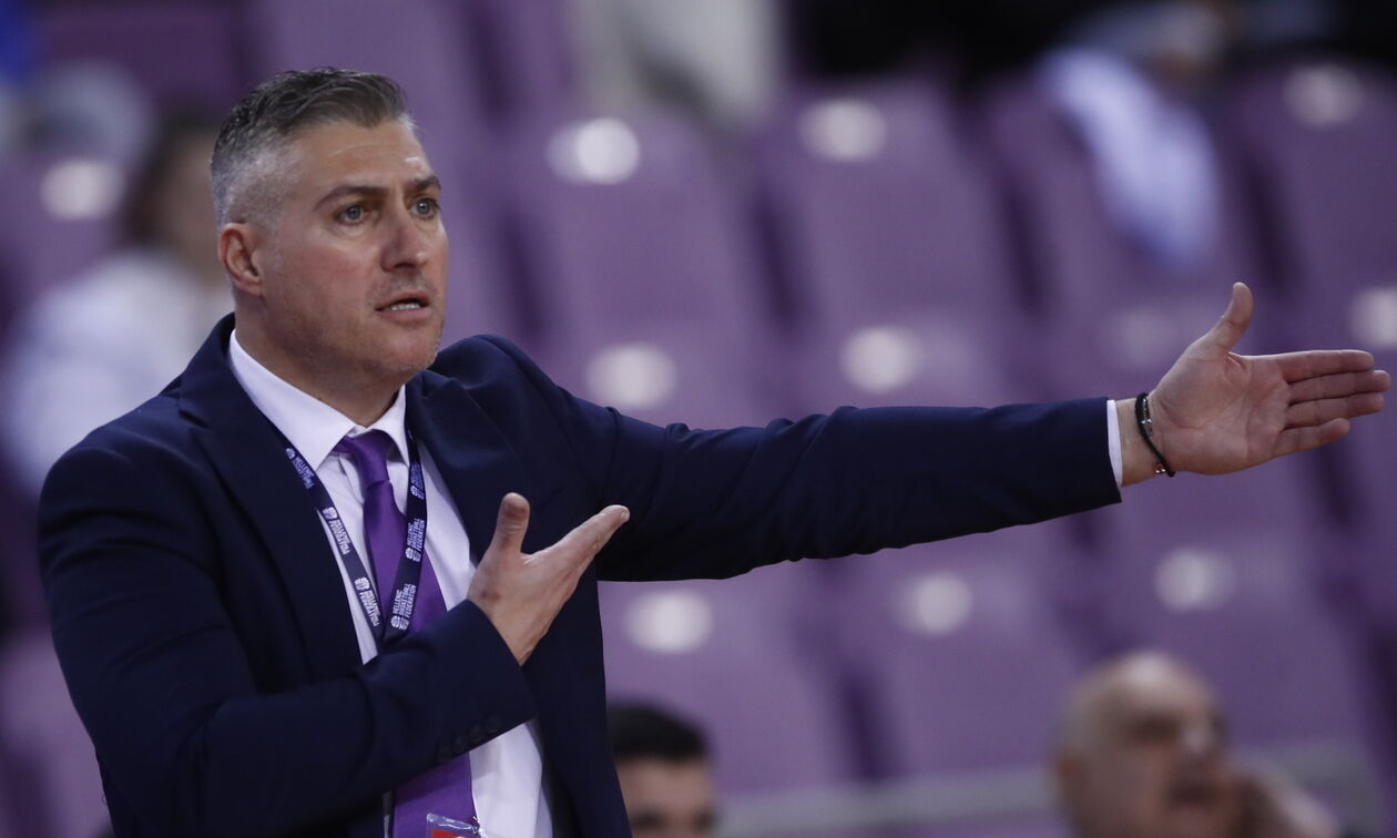 Παναθλητικός: Νανάκος αντί Μυστηλιάδη στον πάγκο