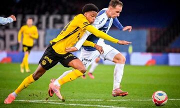 Ζωντανή (3-3) η Γιουνγκ Μπόις πριν από τον ΠΑΟΚ