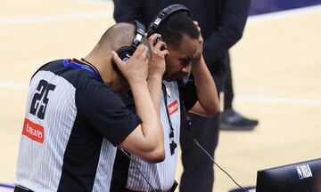 NBA: Οι διαιτητές θα είναι εξοπλισμένοι με ακουστικά!