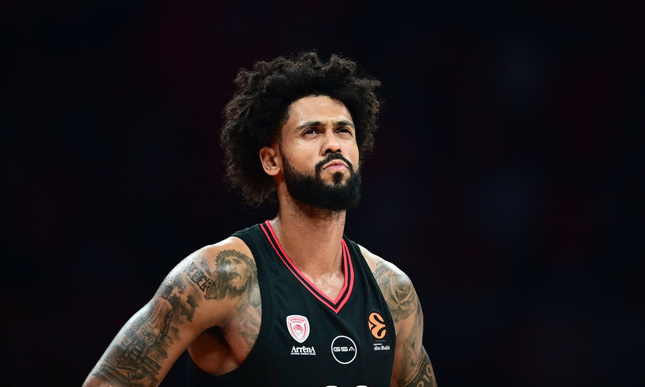 Ολυμπιακός: Μια μορφή προειδοποίησης σε Ντόρσεϊ...