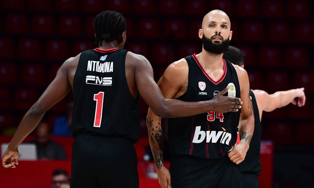 Ολυμπιακός - Ηρακλής 103-87: Κατοστάρα με Βεζένκοφ, Χολ και... Φουρνιέ