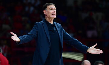 Μπαρτζώκας: «Δεν είναι κριτήριο ένα κακό ματς για τον Φουρνιέ»