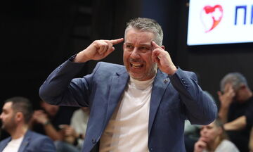 Ξέσπασμα Παπαθεοδώρου: «Είμαστε μέλη μίας θεατρικής παράστασης»