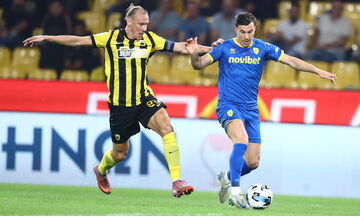 ΑΕΚ: Συμπλήρωσαν κάρτες Βίντα και Ρότα 